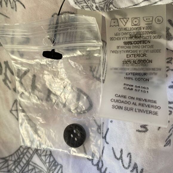 Karl Lagerfeld Paris NWOT Limited Edition Cotton Shirt Conversation Print M - Picture 9 of 10